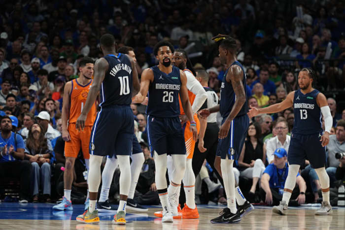 gettyimages-1240546944-594x594